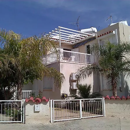 Quiet Floor One Bedroom In Pyla Near オロクリニ